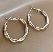 Female Exaggerated And Personalized Geometric Round Ring Earrings